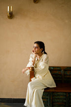 Meera set