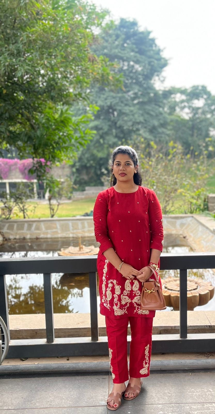 Isha set