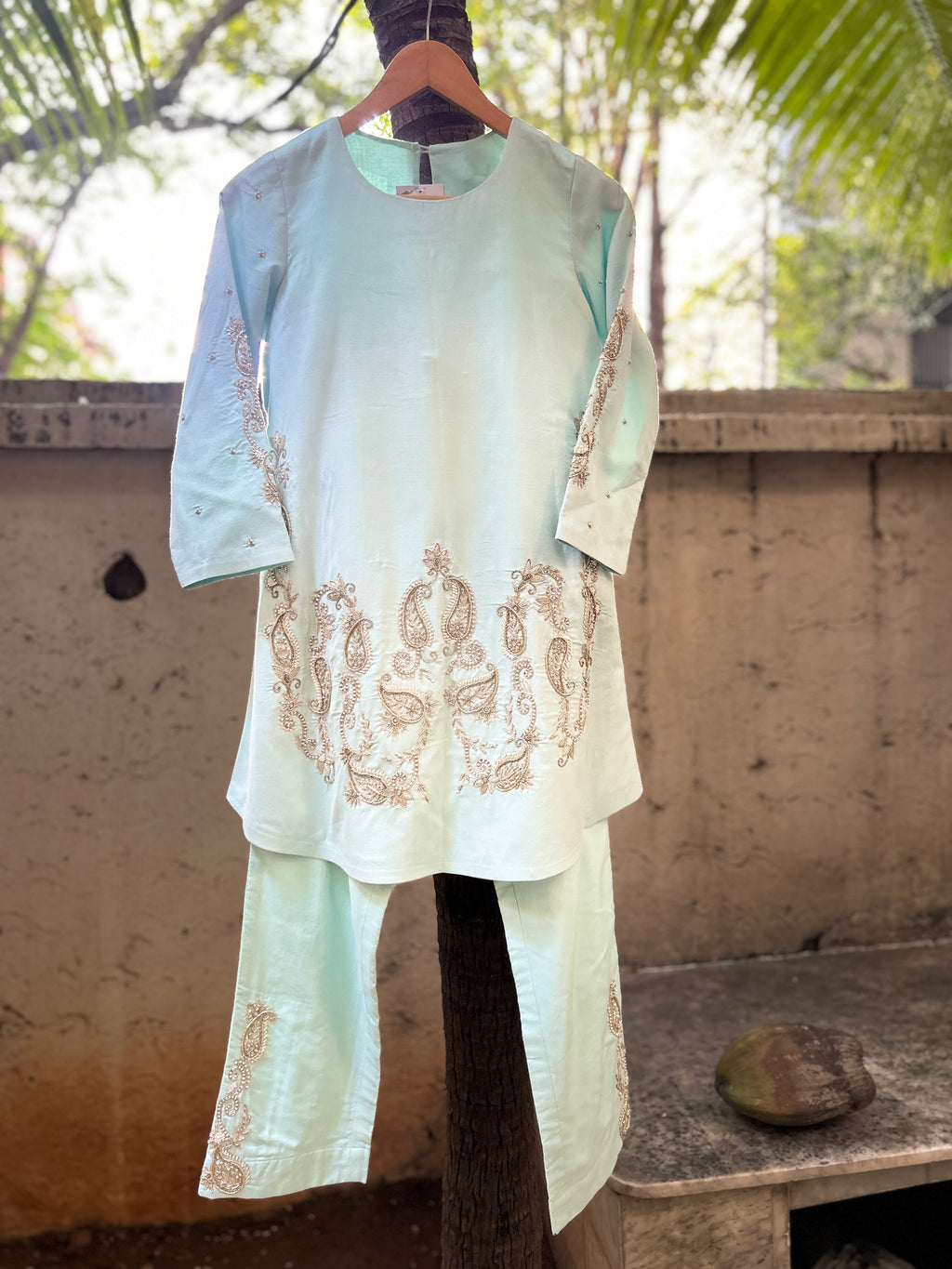 Isha set