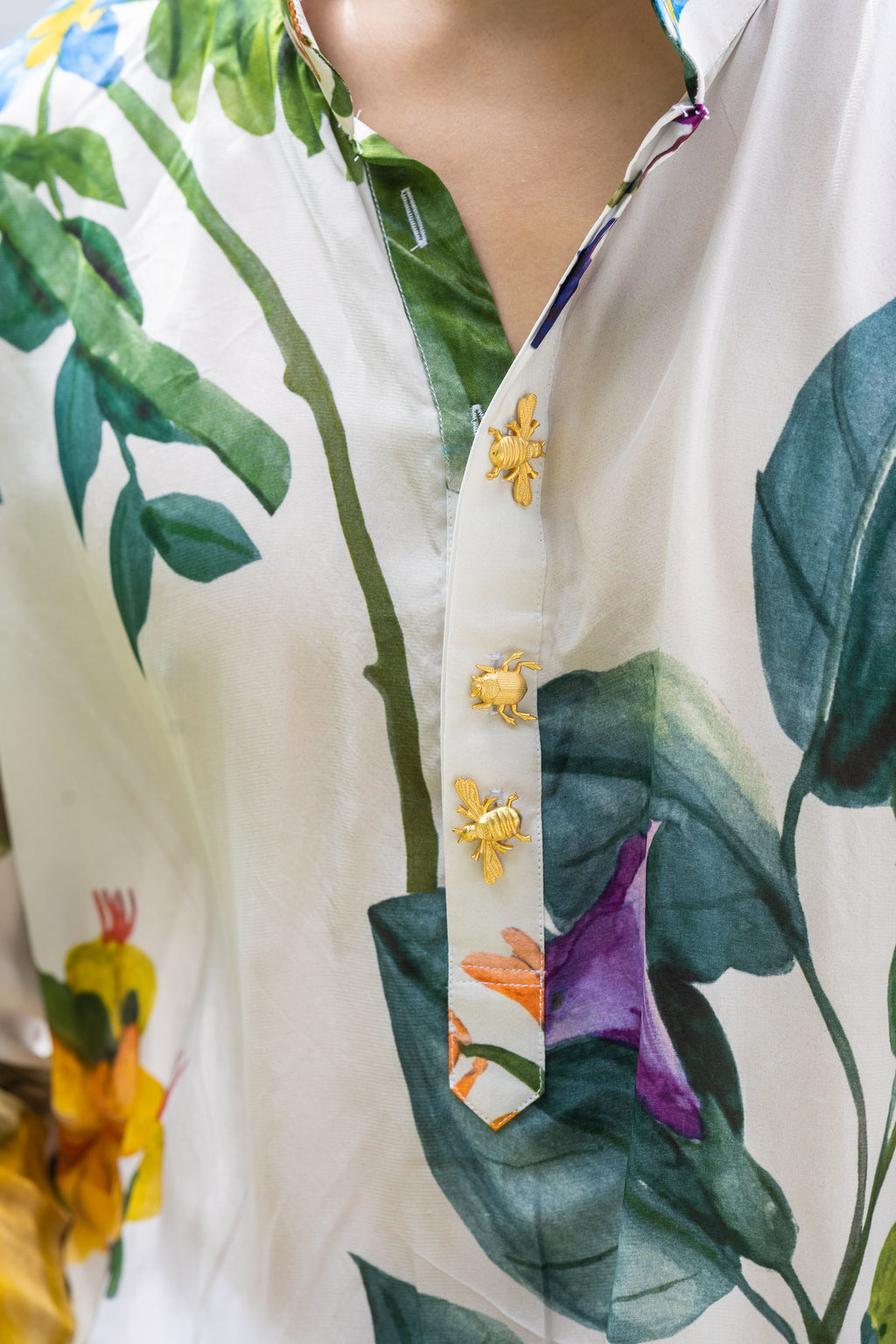 Veera kurta